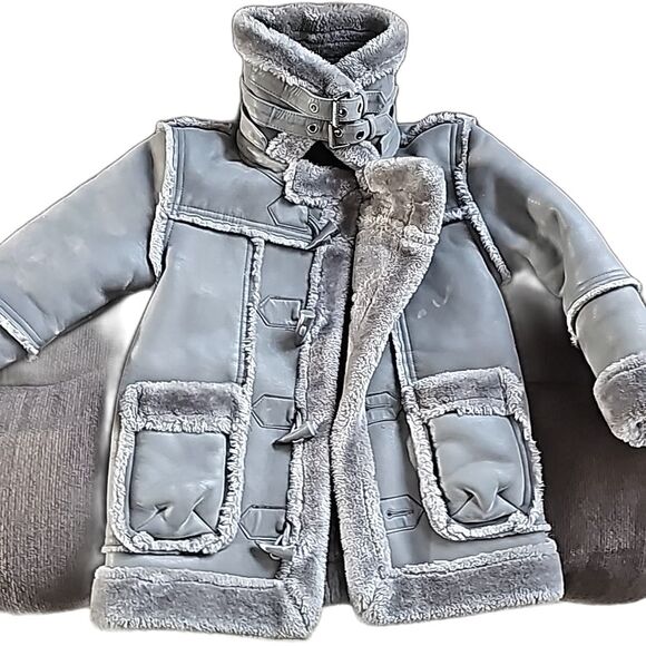 Coat By Jordan Craig Grey Faux Suede Size 5 Children Double Buckle Collar - Picture 1 of 5
